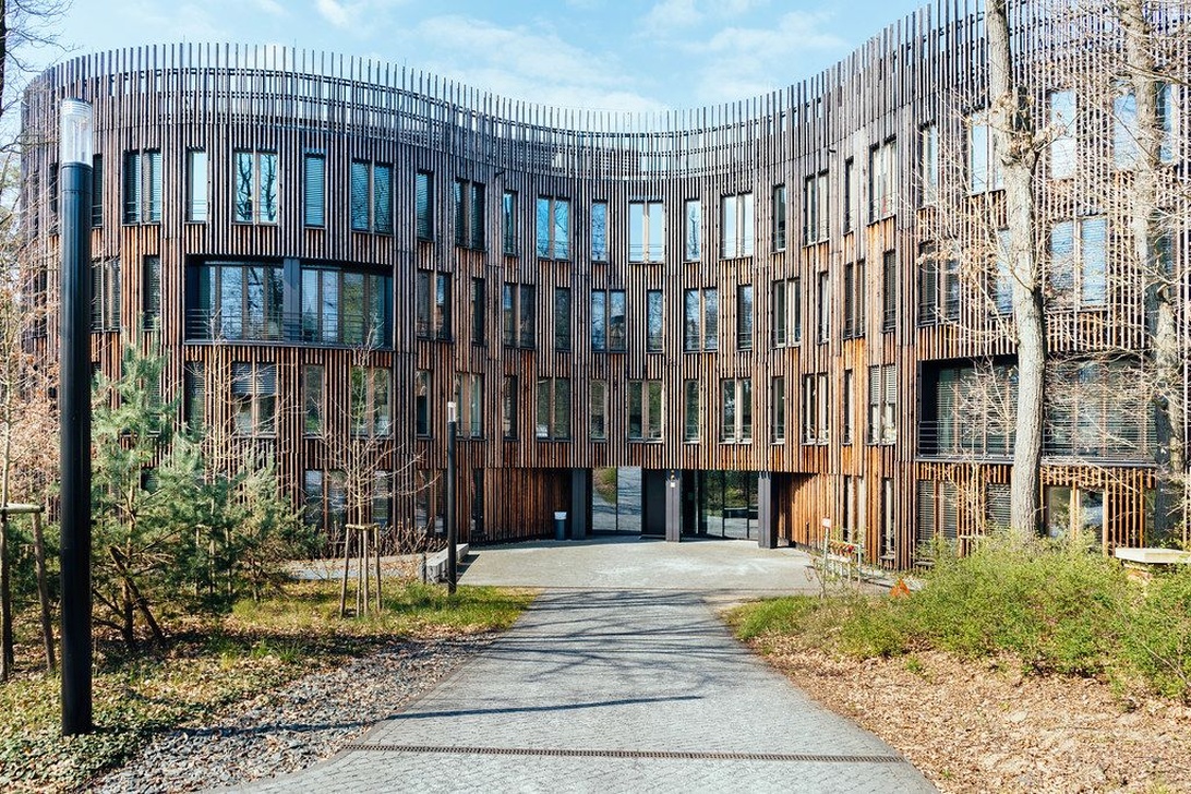 Hvordan trevirke i konstruksjon påvirker inneklima og helse